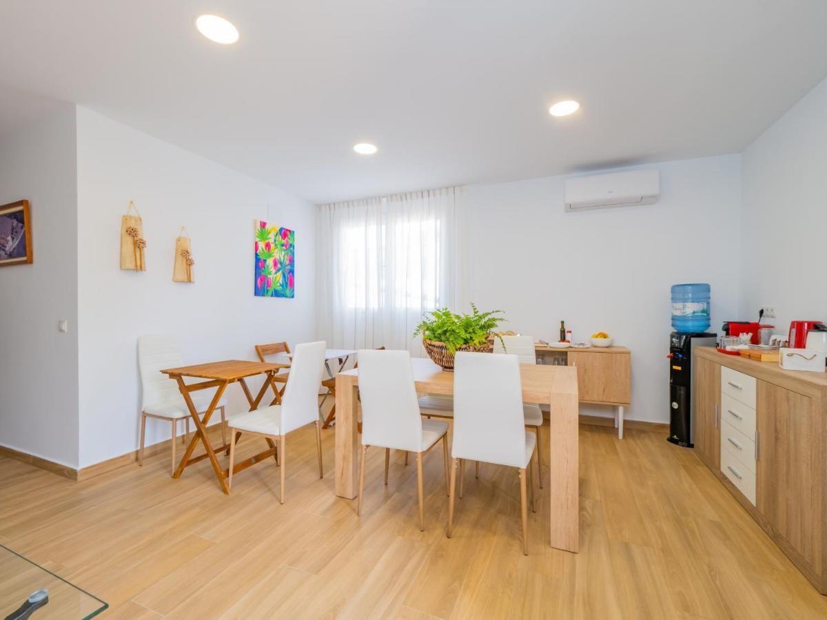 Cubo'S Hostal William'S Sunny 1 With Breakfast Торе де Бенагалбон Екстериор снимка